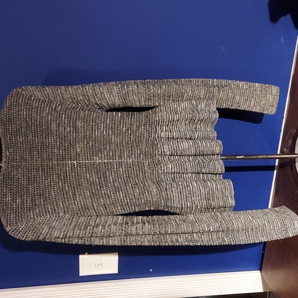 Charlotte Russe Sweater - Picture 2 of 4